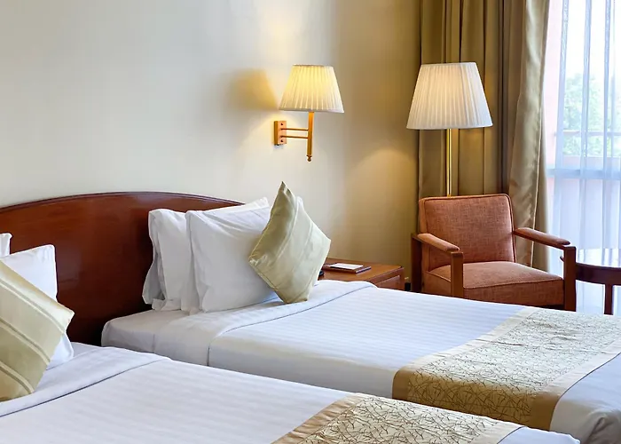 Inya Lake Hotel Yangon